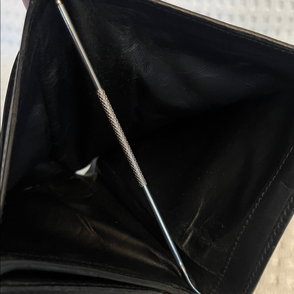 Gucci Wallet - Picture 13 of 14